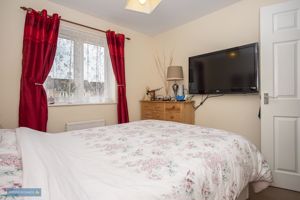 Bedroom- click for photo gallery